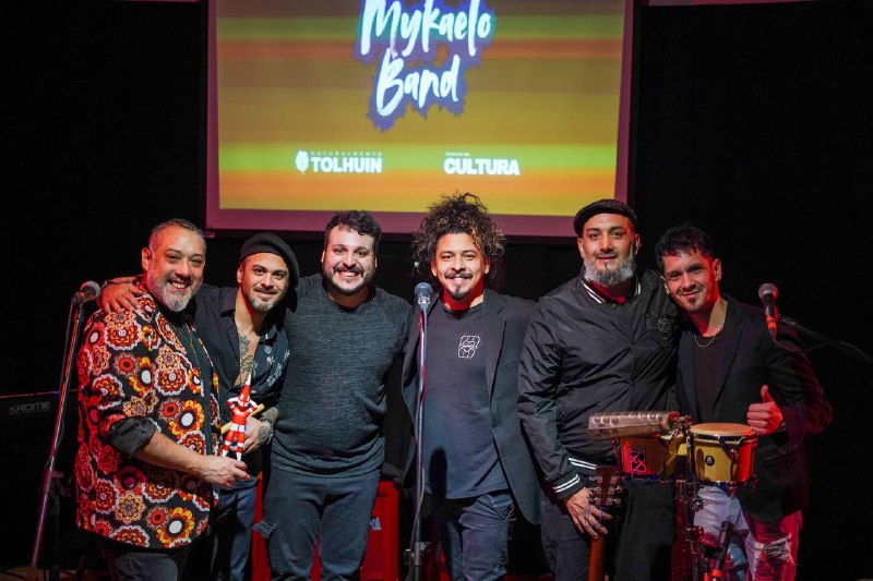 Ciclo ABRE: la salsa y bachata se hicieron presentes en la Casa de la Cultura de Tolhuin