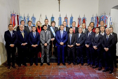 Milei incendia el vínculo con los gobernadores y promete una batalla electoral sin cuartel