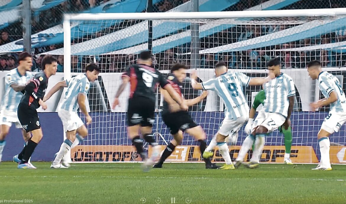Racing sufre una dramática derrota ante Barracas Central en el cierre del partido