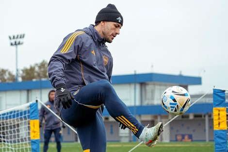 Boca se prepara para Unión con Paredes como posible titular y Cavani en el banco
