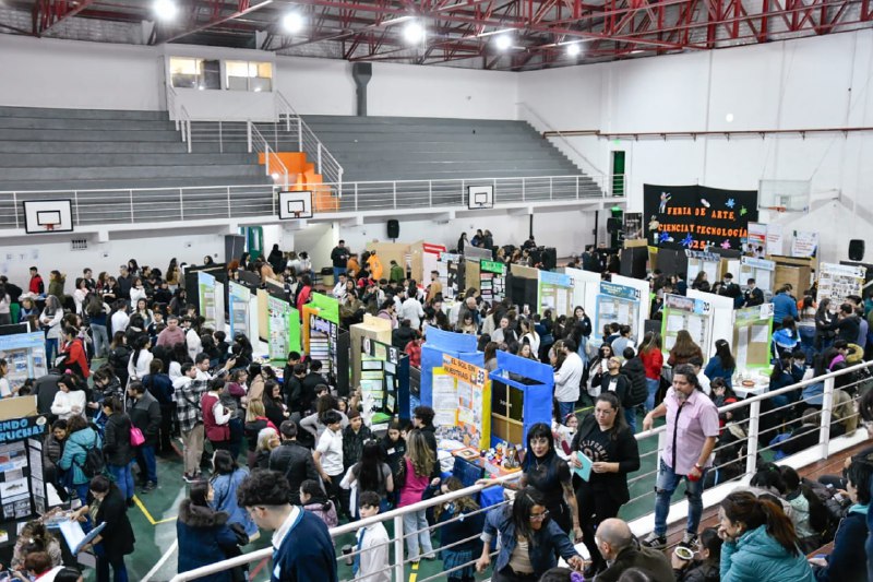 TIERRA DEL FUEGO YA TIENE SUS PROYECTOS SELECCIONADOS PARA LA INSTANCIA NACIONAL DE LA FERIA DE ARTE, CIENCIA Y TECNOLOGÍA