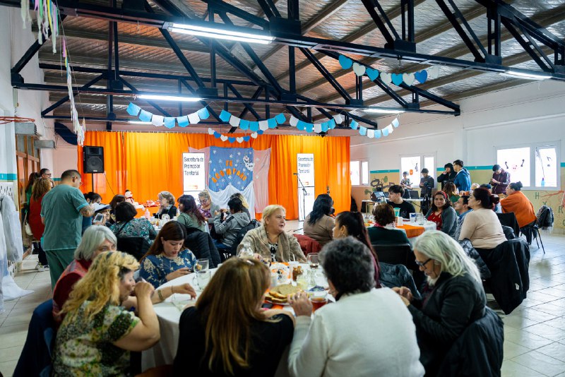 Té Acompaño: Una Propuesta Para Las Personas Mayores En Los Barrios De Ushuaia
