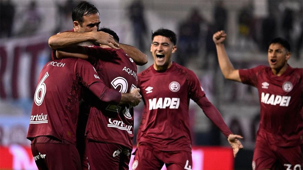 Lanús avanza a cuartos de la Copa Argentina con una contundente victoria sobre Huracán