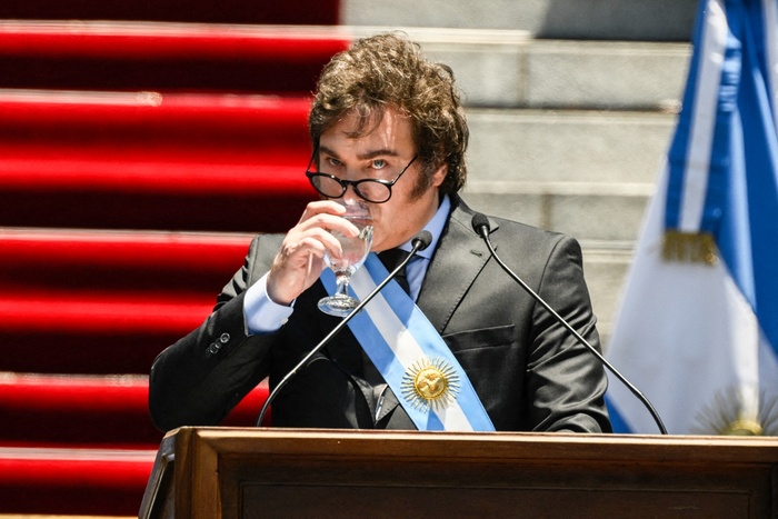 La Moneda al Límite: El Gobierno Enfrenta el Desafío Cambiario en un Contexto Electoral