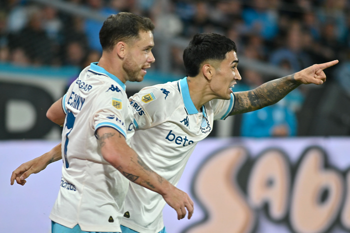 Racing Resurgió con Autoridad ante un Deslucido San Lorenzo