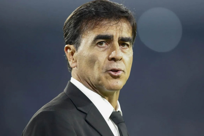 Independiente en la encrucijada: La búsqueda de un timonel para enderezar el rumbo
