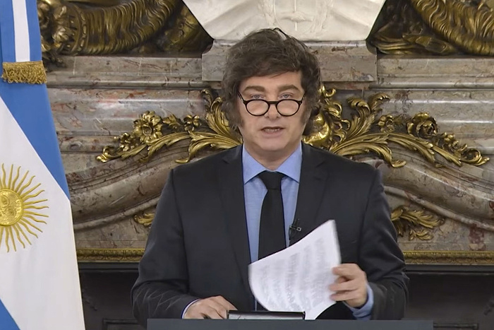 El Gobierno anuncia un presupuesto con aumentos para sectores críticos, en medio de malestar social y cuestionamientos