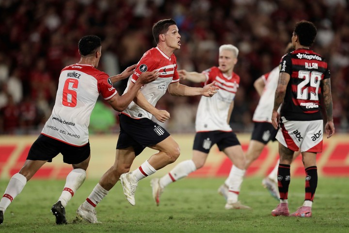 Carrillo reavivó la llama de Estudiantes en Río