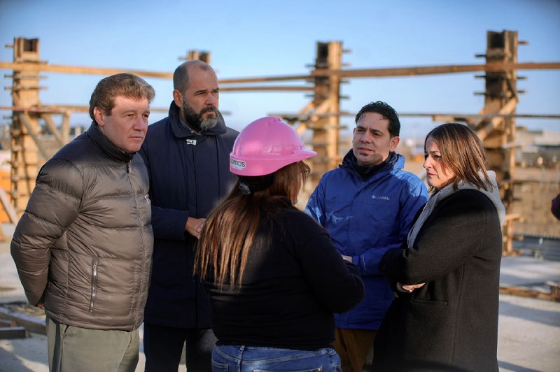 El Gobernador Melella Recorrió La Obra De La Comisaría De Género Y Familia En Río Grande