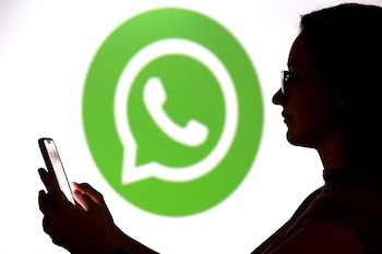 El Enemigo Oculto: Cómo WhatsApp Puede Estrangular el Rendimiento de Su Teléfono Android