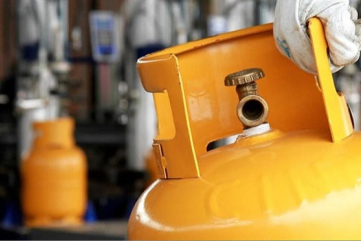 Vecinos de Río Grande Exigen Soluciones ante la Crisis del Gas Envasado