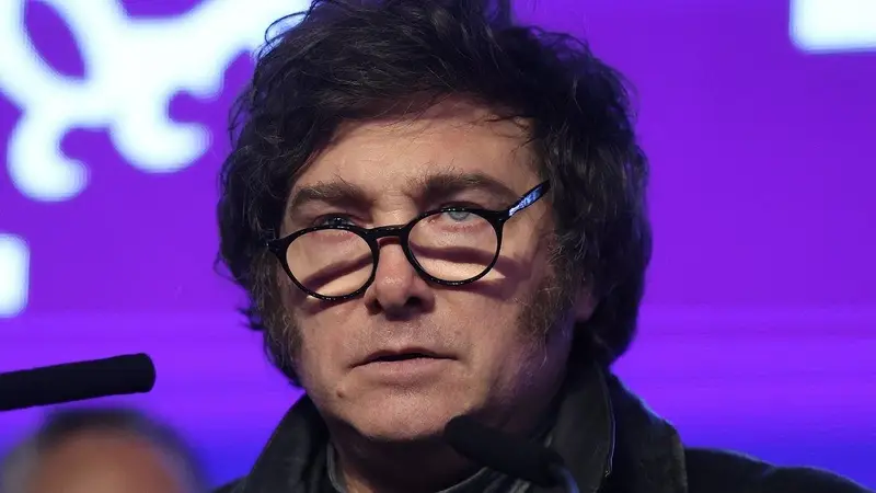 El Presidente evade el interrogatorio sobre la crisis social y apela a la geopolítica