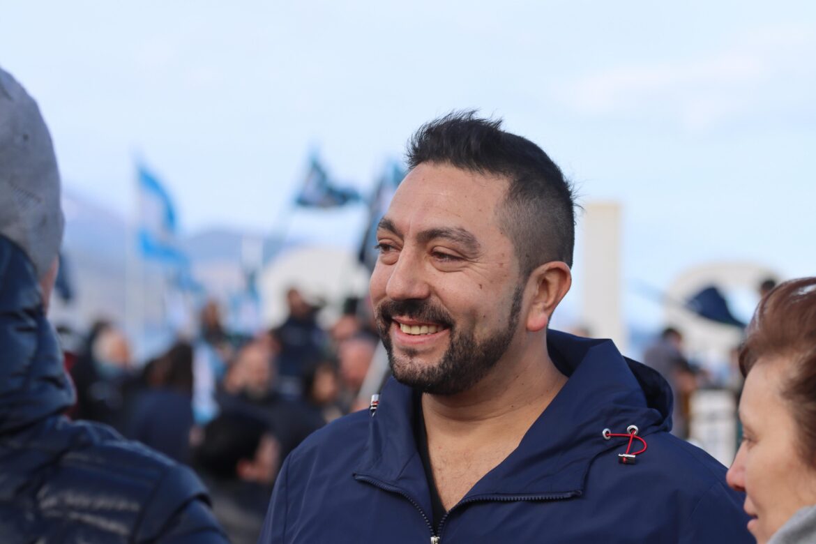 “Votar fuerzas provinciales no es tirar el voto, es cuidarlo. Es defender Tierra del Fuego”