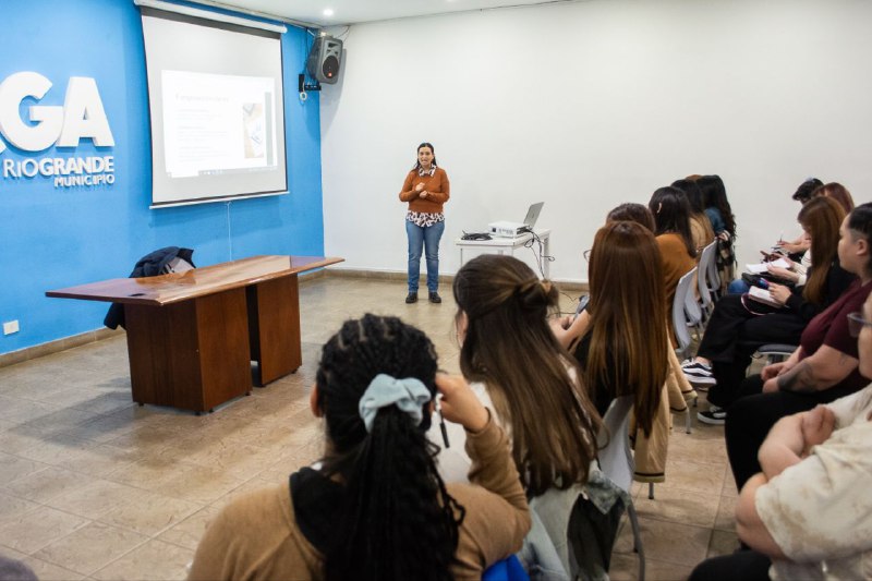 EL MUNICIPIO IMPULSA ESPACIOS DE EDUCACIÓN FINANCIERA