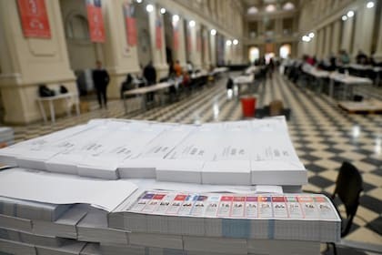 Argentina se apresta a una crucial elección legislativa que redefinirá el mapa político