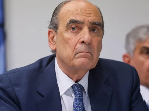 Francos desdice a EE.UU. y asegura que el acuerdo no busca excluir a China