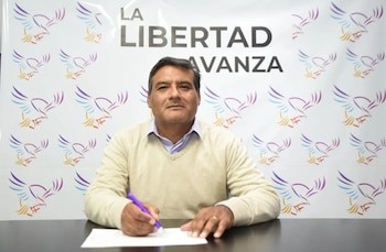 Estallido en la Coalición Gobernante a Cinco Días de las Elecciones Clave