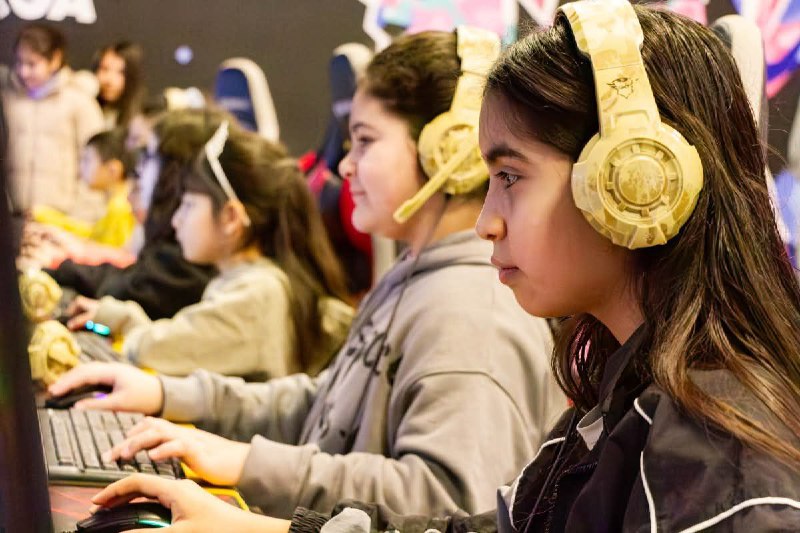 EDUCACIÓN TECNOLOGICA: MÁS DE 2000 VECINOS SE FORMARON ESTE AÑO EN LA ACADEMIA DE ARTES Y OFICIOS DIGITALES DE NUESTRA CIUDAD