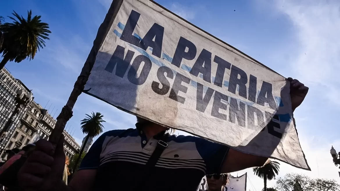 Un Noviembre de Tensión: La Calle se Moviliza ante la Incertidumbre Política