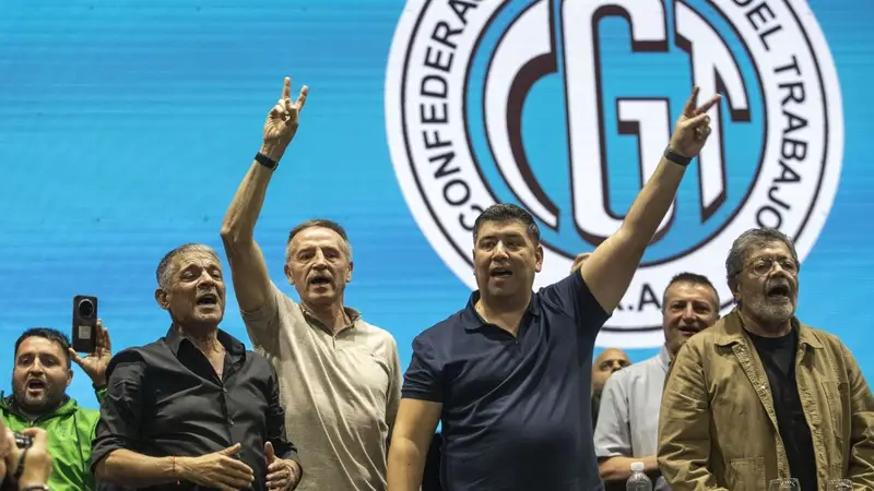 El Gobierno Avala la Nueva Cúpula de la CGT y Anticipa Diálogo Sobre Reforma Laboral