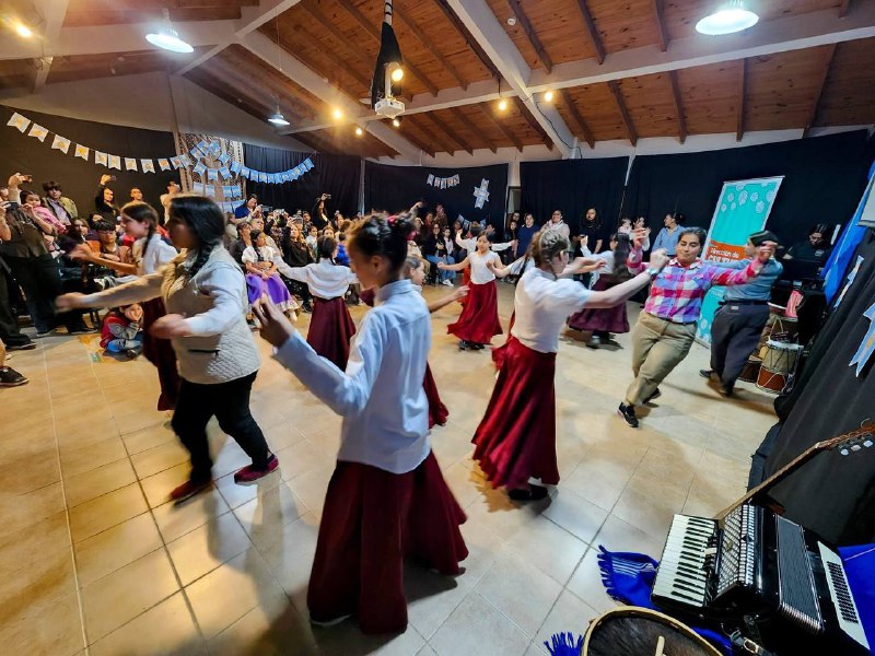 La Casa de la Cultura recibió a las familias tolhuinenses para celebrar el Día de la Tradición