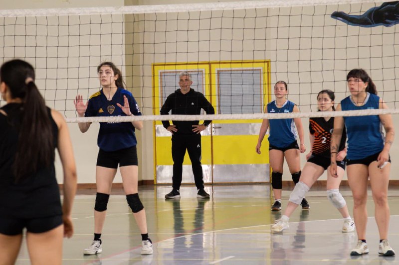 Los Seleccionados Fueguinos De Vóley Realizaron Su Última Concentración De Cara A Los Juegos Binacionales De La Araucanía