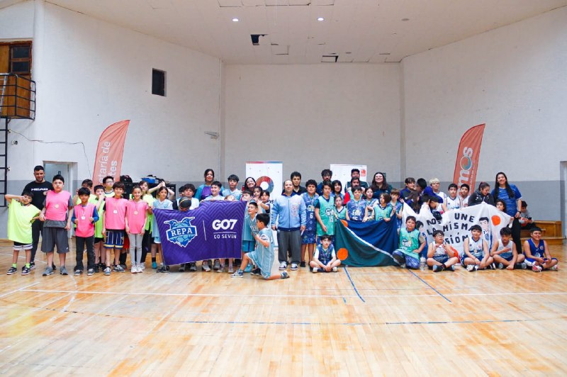 Tolhuin Fue Sede De Una Exitosa Jornada De Básquet Amistoso Que Unió A Toda La Provincia