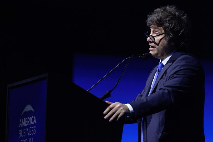 El Libertario en Miami: Milei despliega su credo capitalista ante inversores y aliados políticos