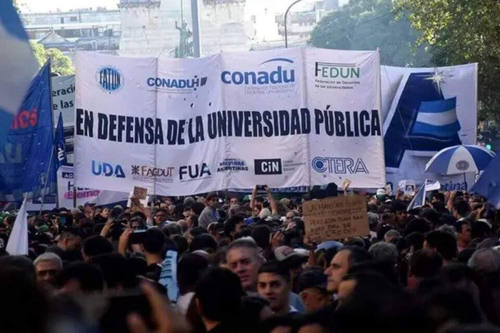 El Sistema Universitario Nacional Paraliza sus Actividades en un Grito por Cumplimiento Legal