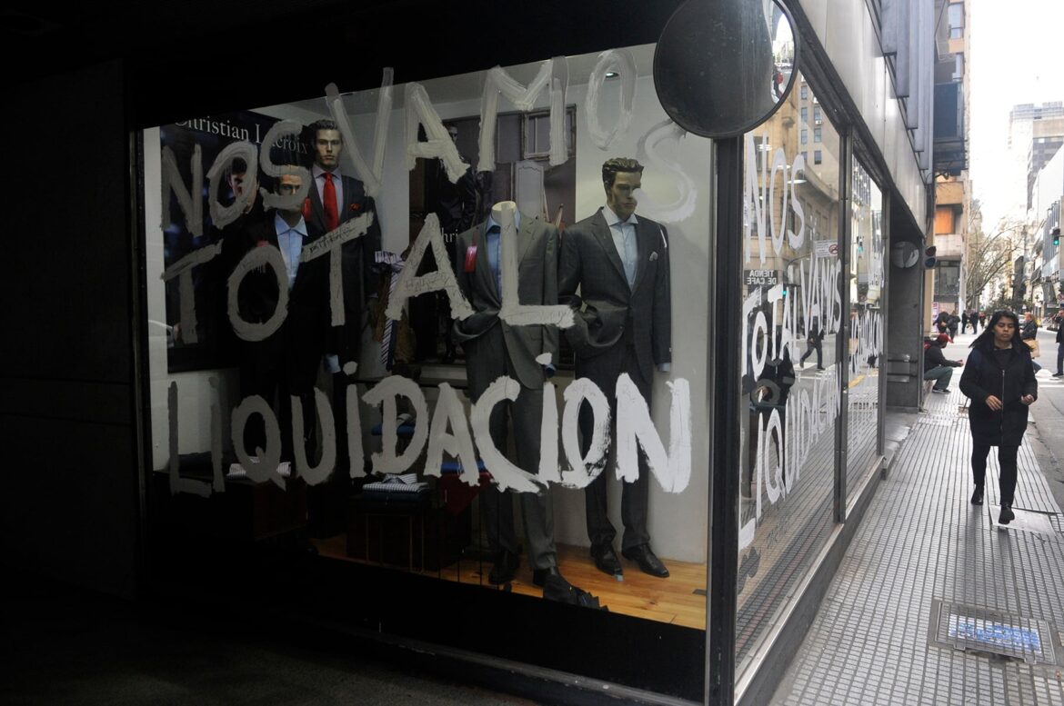 Colapso Textil: La Industria Nacional en la Cuerda Floja