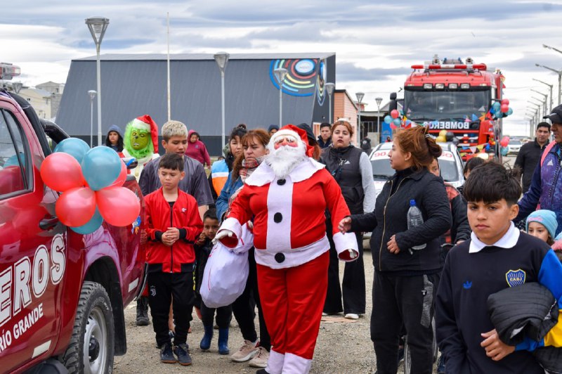 Tierra Del Fuego Celebra Las Fiestas Con Un Recorrido Especial De Papá Noel En Toda La Provincia