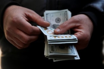 El horizonte cambiario e inflacionario para 2026 oscila entre señales de confianza y advertencias de riesgo