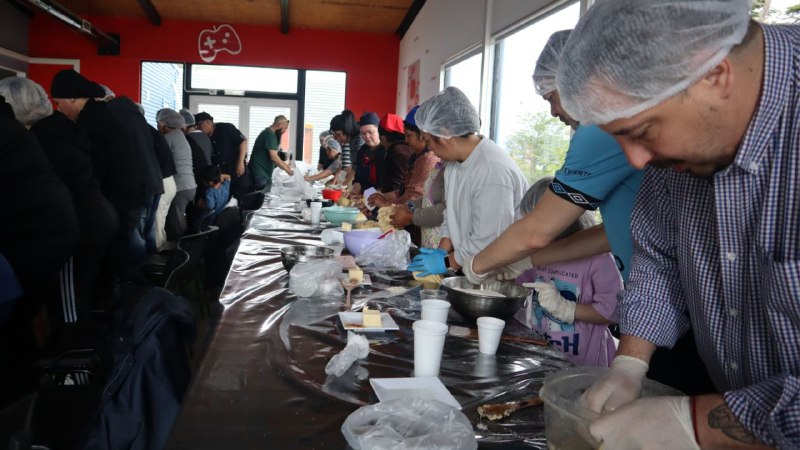 La Municipalidad Realizó La Jornada “Pan Dulce Solidario – Navidad En Comunidad”