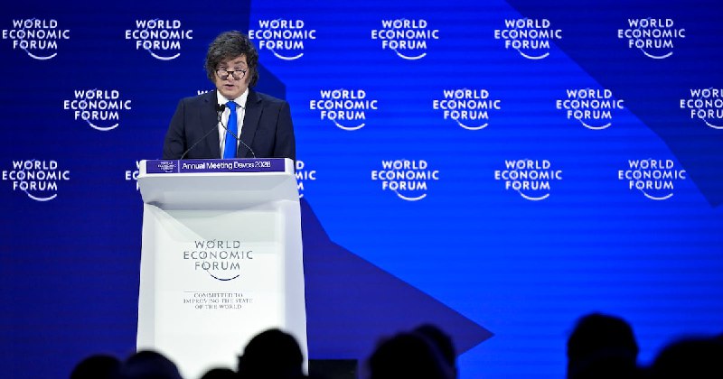 CRÍTICAS AL DISCURSO OFICIAL: LA BRECHA ENTRE EL RELATO Y LAS INTERVENCIONES CAMBIARIAS