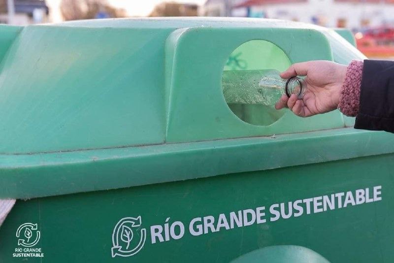 EL MUNICIPIO RECUERDA EL USO CORRECTO DE LOS ECOPUNTOS PET