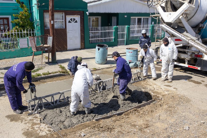 PLAN DE MEJORAMIENTO VIAL: CONTINÚAN LOS TRABAJOS EN DIVERSAS ARTERIAS DE LA CIUDAD