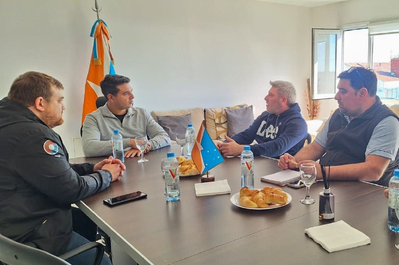 Gobierno Provincial Y APITUR Articulan Trabajo Conjunto Para Potenciar El Automovilismo Fueguino