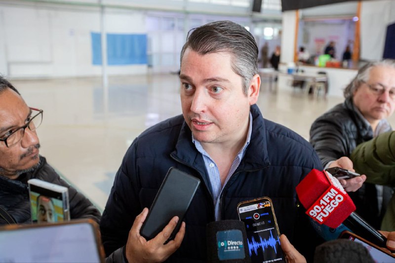 ARANCEL 0 A CELULARES: “EL GOBIERNO NACIONAL ESTÁ ATACANDO EL TRABAJO DE LOS FUEGUINOS”