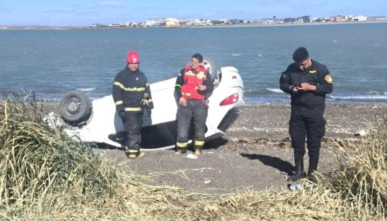 Grave Accidente en la Reserva Natural: Menor Alcoholizada al Volante Provoca Vuelco