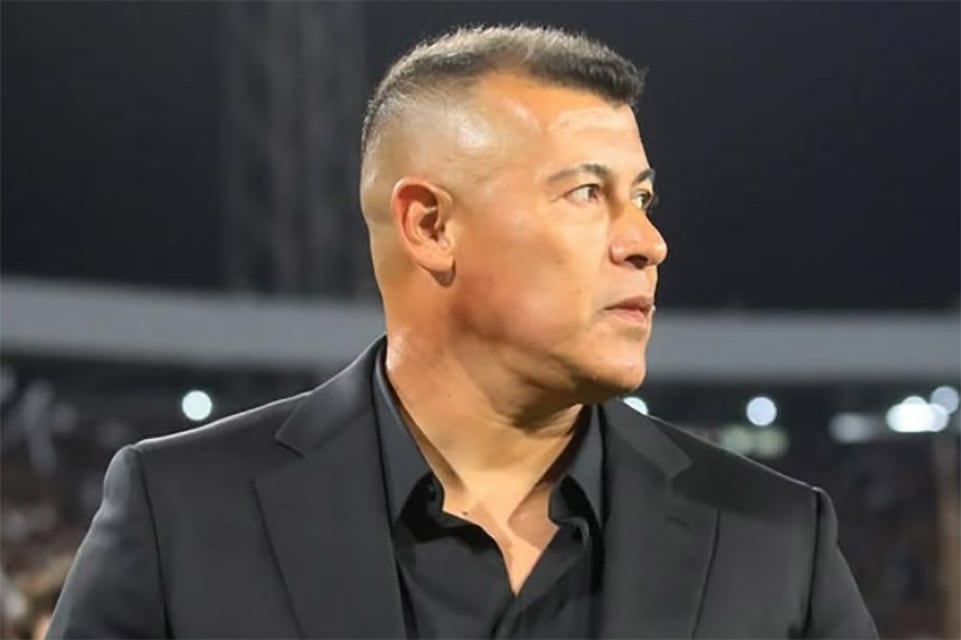 Almirón Asume en Central con Mano Firme y una Misión Clara: Transformar al Campeón