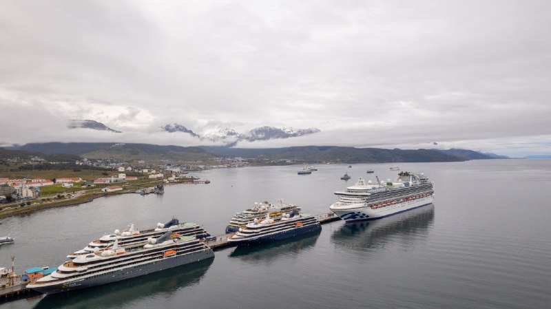 “EL PUERTO DE USHUAIA NO ESTÁ INTERVENIDO, SE ENCUENTRA CURSANDO UN PROCEDIMIENTO ADMINISTRATIVO”