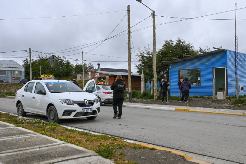 Se realizó una jornada de controles, inspección y actualización de tarifas para mejorar el servicio de taxis en Tolhuin