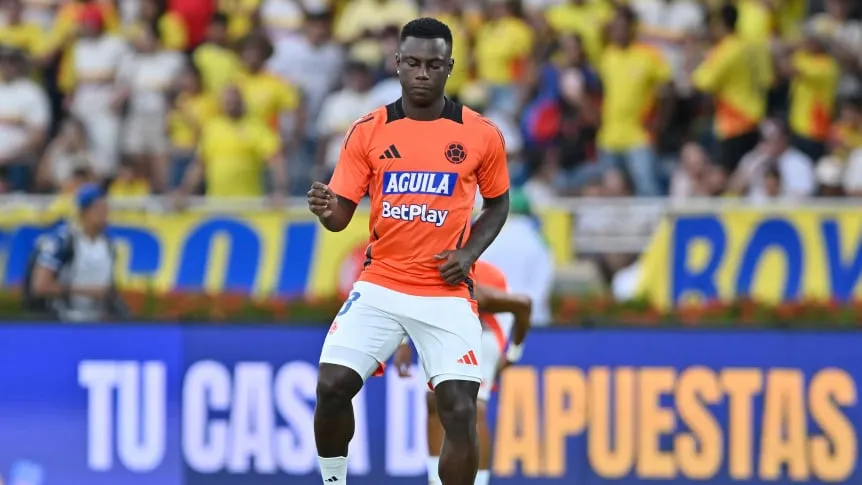 Un Suspiro Azul y Oro: La Frase que Confirmó el Sueño Frustrado de Hinestroza en Boca