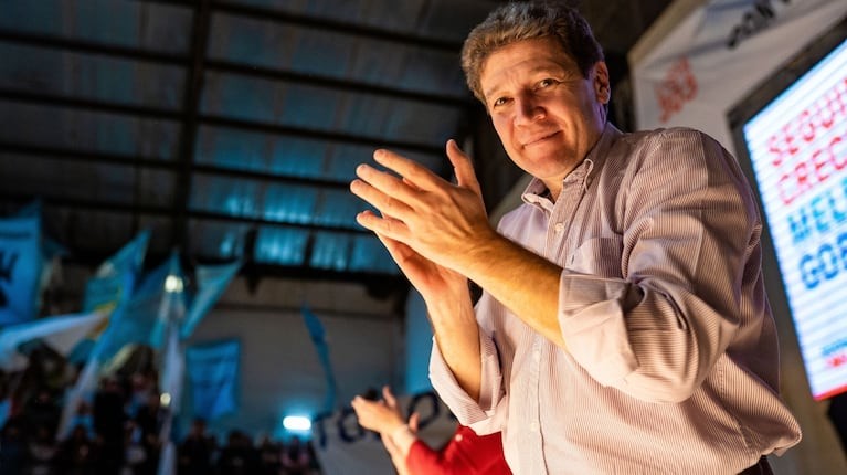 Crisis Fiscal y Renuncias Sacuden al Gobierno Fueguino en Medio de un Cruce con la Nación