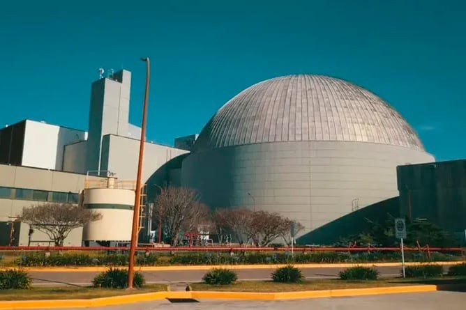 Escándalo en Nucleoeléctrica sacude al círculo íntimo de Milei