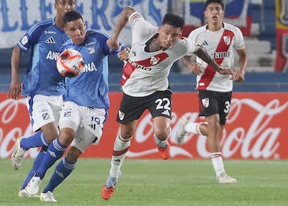 En Montevideo, River estrena ciclo con victoria y define un rumbo