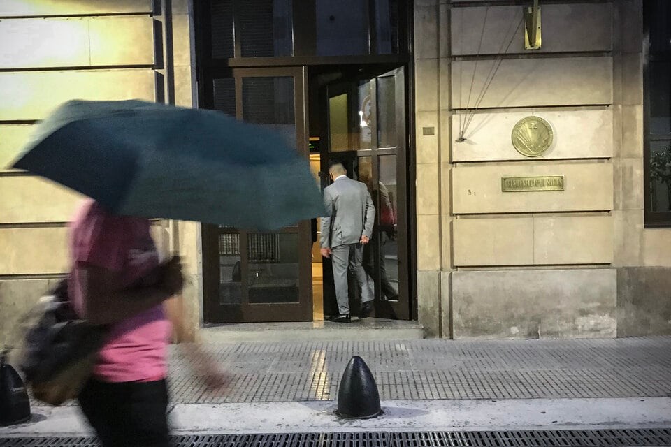 LA ADMINISTRACIÓN MILEI CONCENTRA EL PODER DE INTELIGENCIA MEDIANTE UN DECRETO DE CONTROVERSIA