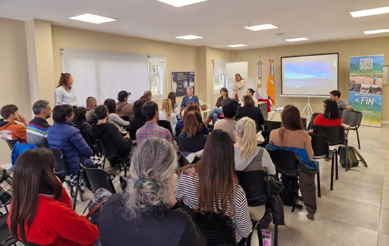 PERSONAL DE EXPEDICIÓN ANTÁRTICO BRINDARON LA CHARLA “EXPERIENCIAS DESDE ANTÁRTIDA”