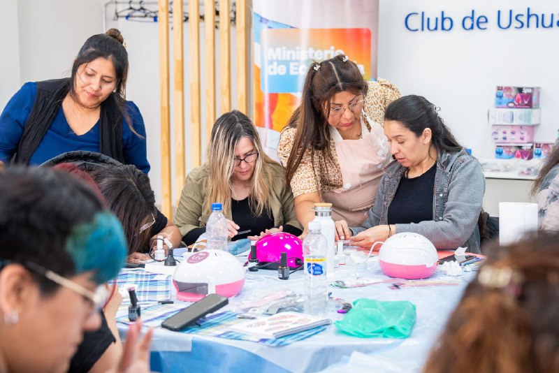 EL GOBIERNO PROVINCIAL FORTALECE EL DESARROLLO EMPRENDEDOR EN TODA LA PROVINCIA