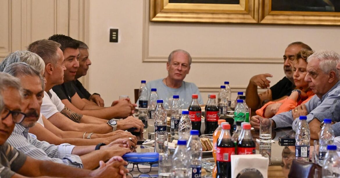 La CGT opta por la vía judicial y desiste de la medida de fuerza ante la inminente sanción de la reforma laboral